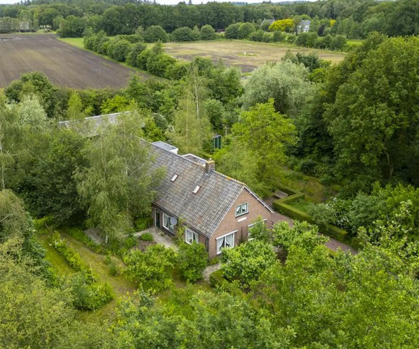 Woning in het groen in Scherpenzeel