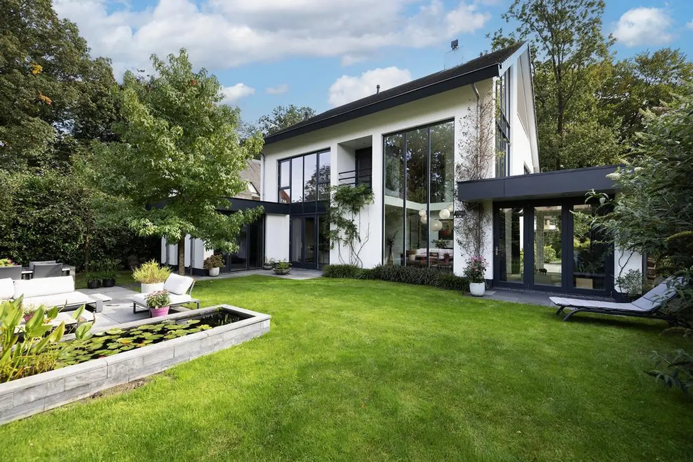 De Larix Bussum Drieklomp Makelaars Laren